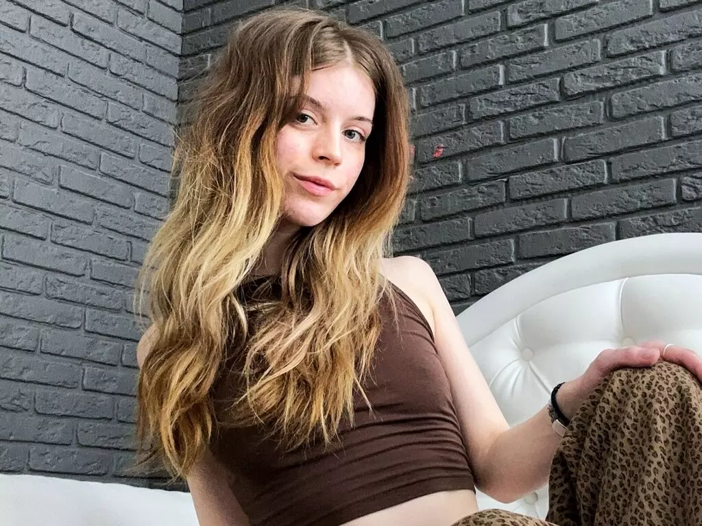 Live Sex Chat with CassyBell