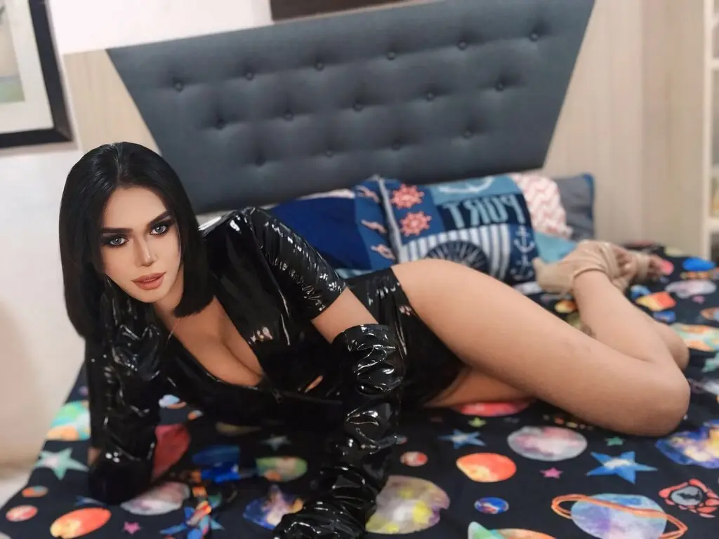 Live Sex Chat with TaralGonzales