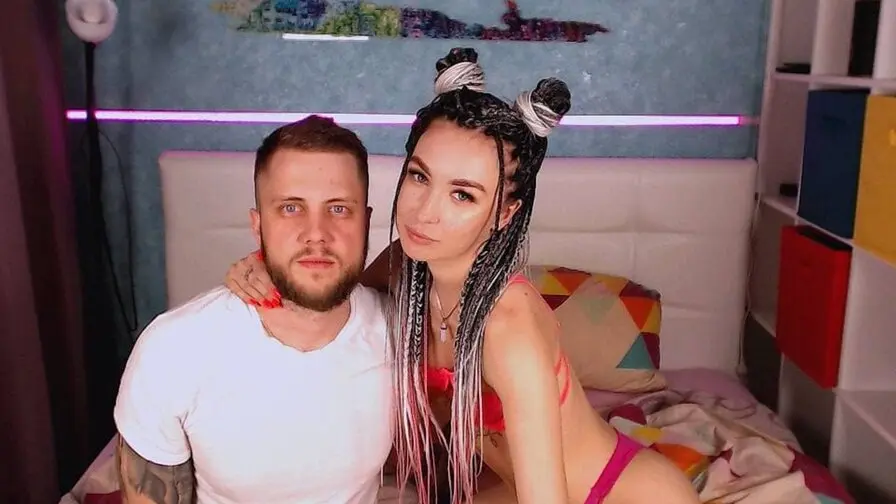 Live Sex Chat with AidaAndGektor