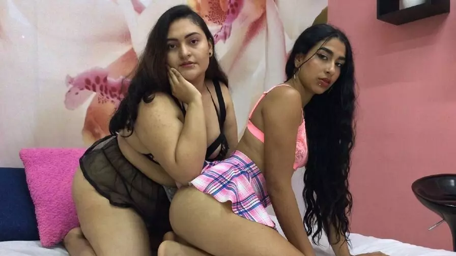 Live Sex Chat with AliAndMolly