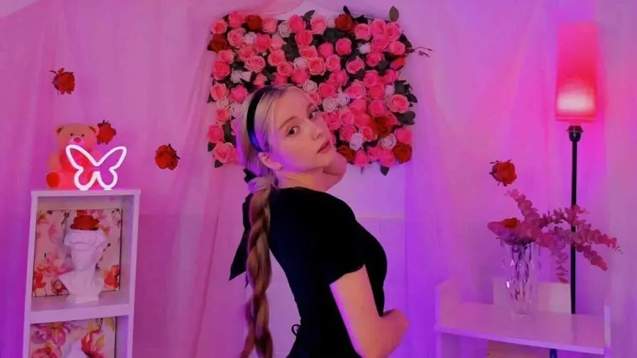 Live Sex Chat with AuroraWrenfield