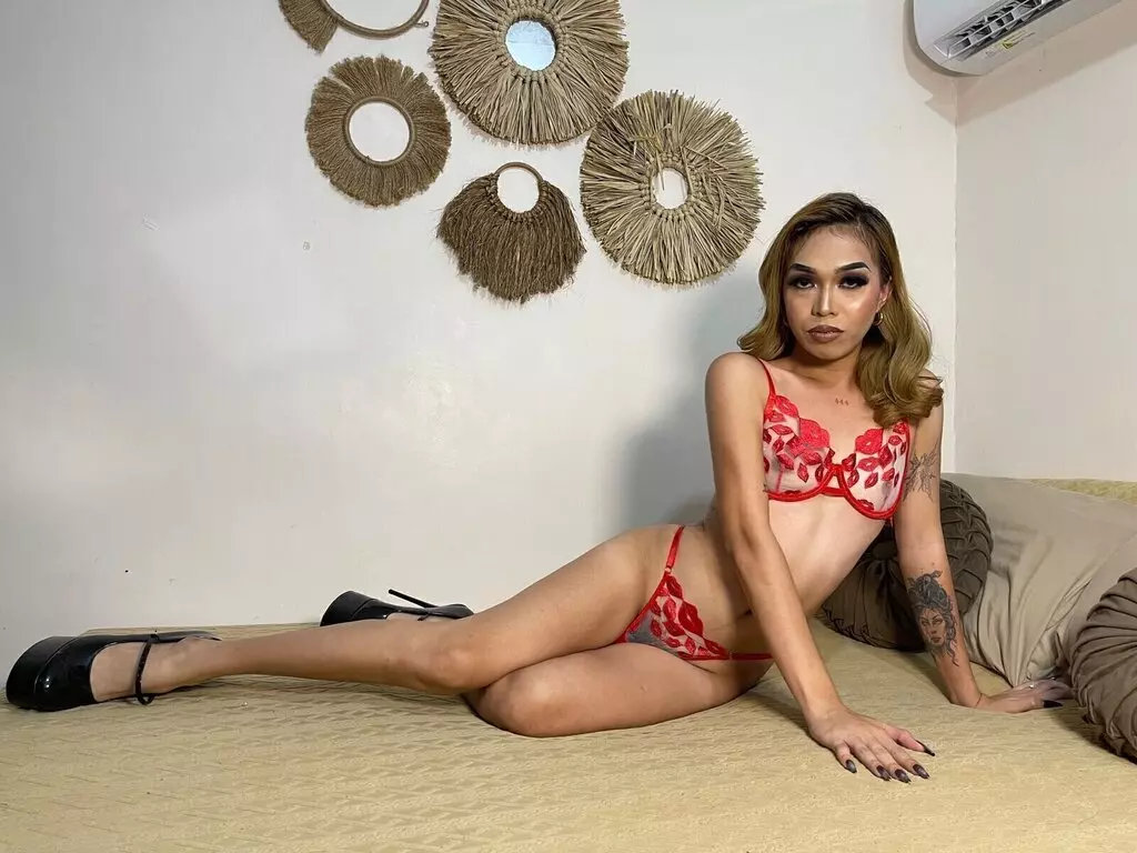 Live Sex Chat with AveshaStone