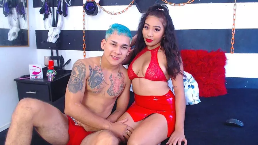 Live Sex Chat with BrianAndLexy