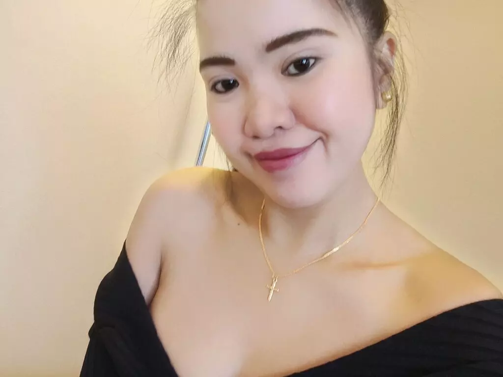 Live Sex Chat with BrilliantHannah