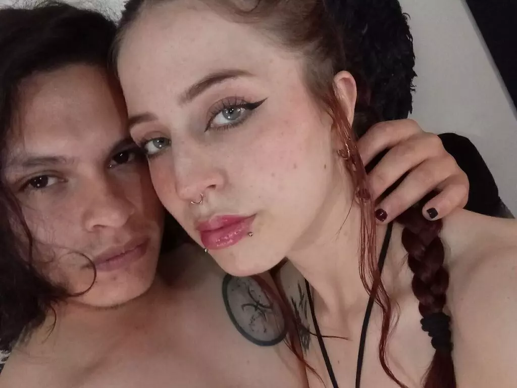 Live Sex Chat with ByrnieAndConnie