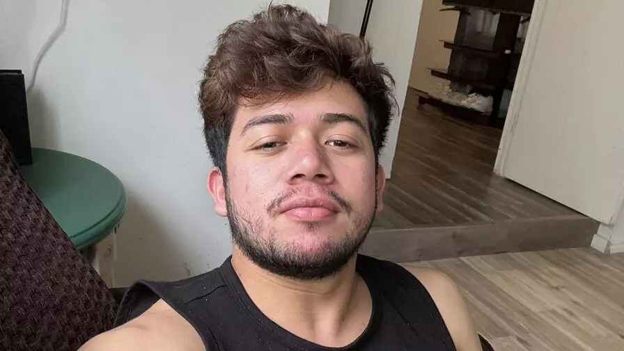 Live Sex Chat with CamiloAndres