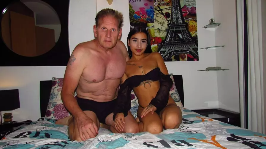 Live Sex Chat with CarlosAndSofia