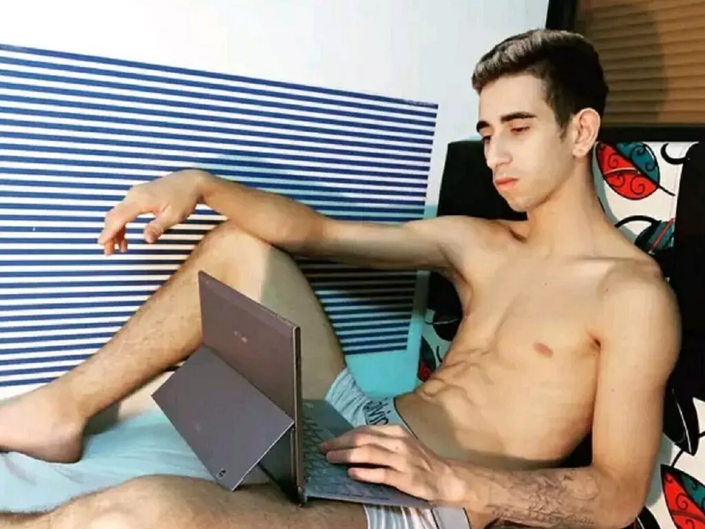 Live Sex Chat with CarlosRubio