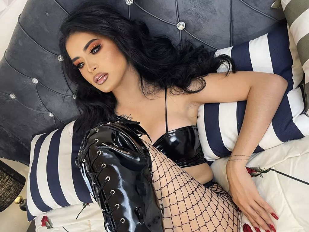Live Sex Chat with CassiePerth