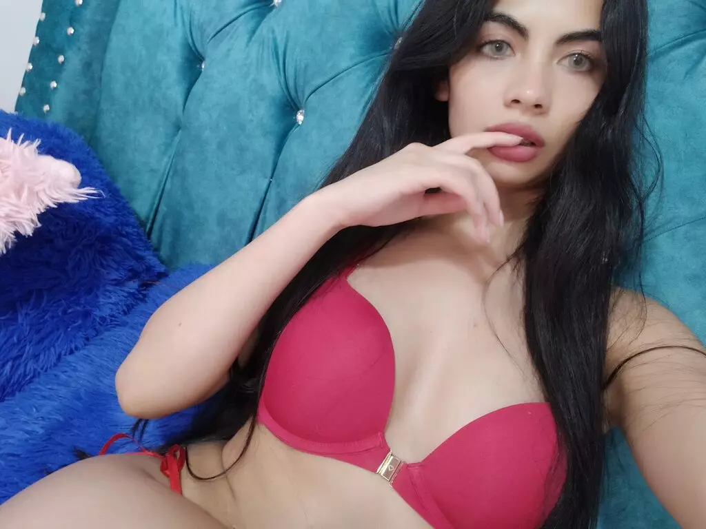 Live Sex Chat with CristinaGrayn