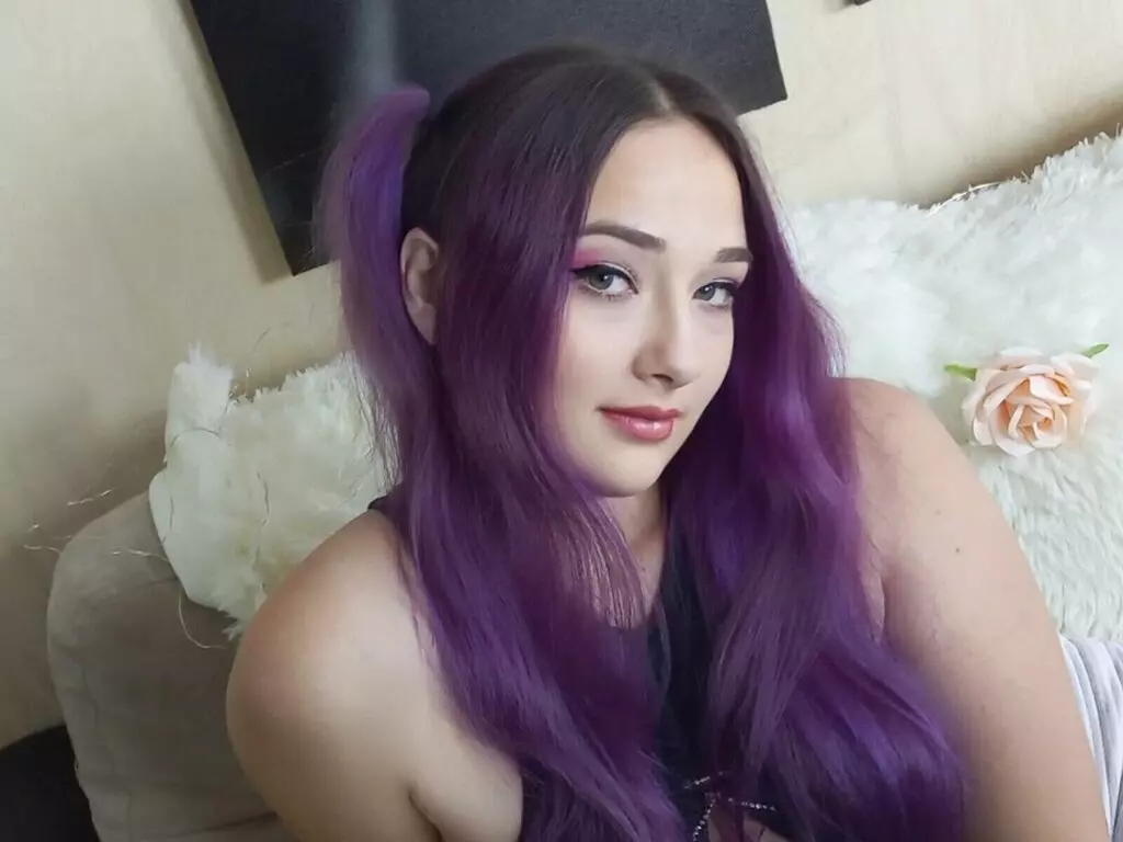 Live Sex Chat with DinaBailey