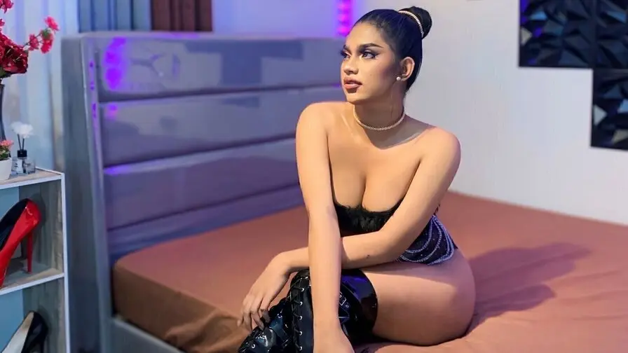 Live Sex Chat with DoniaCelina