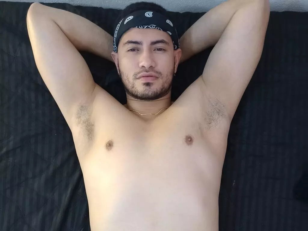Live Sex Chat with EthanSanders
