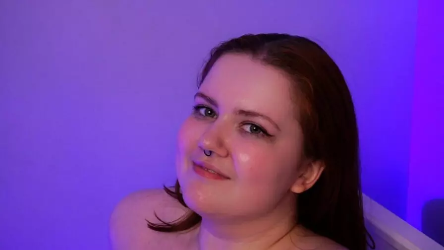 Live Sex Chat with GwenBown