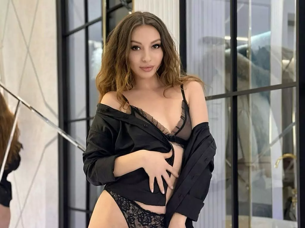 Live Sex Chat with KristinaEverett