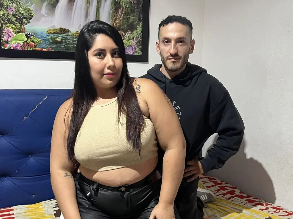 Live Sex Chat with LeslyAndSebas