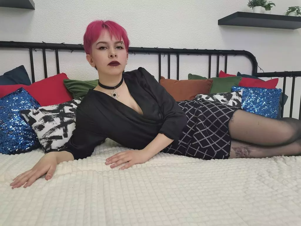 Live Sex Chat with LilyRiddle