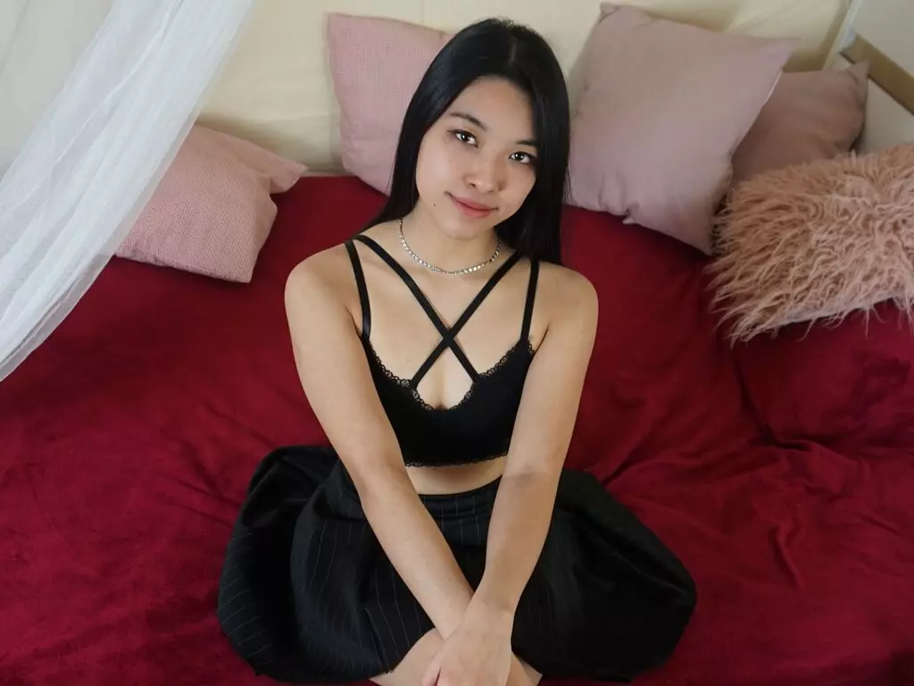 Live Sex Chat with Lilythchan