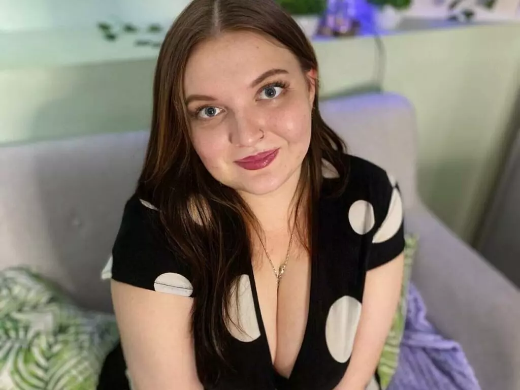 Live Sex Chat with LindaGacie