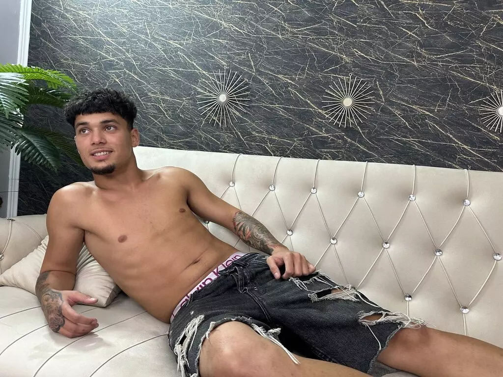 Live Sex Chat with MarkosMateo