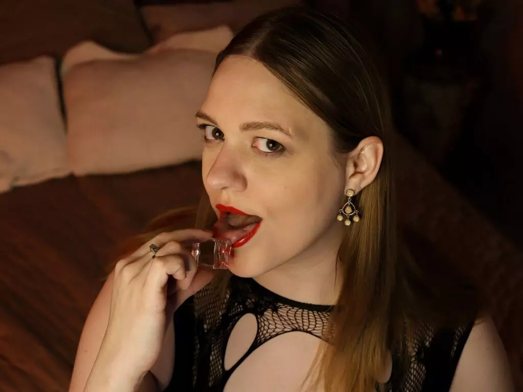 Live Sex Chat with MatildaHope