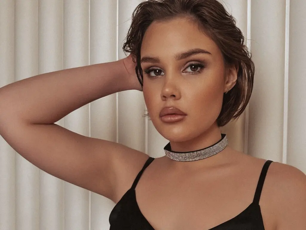 Live Sex Chat with OliviaBrownie