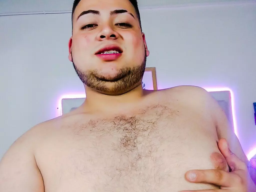 Live Sex Chat with RickyBernal