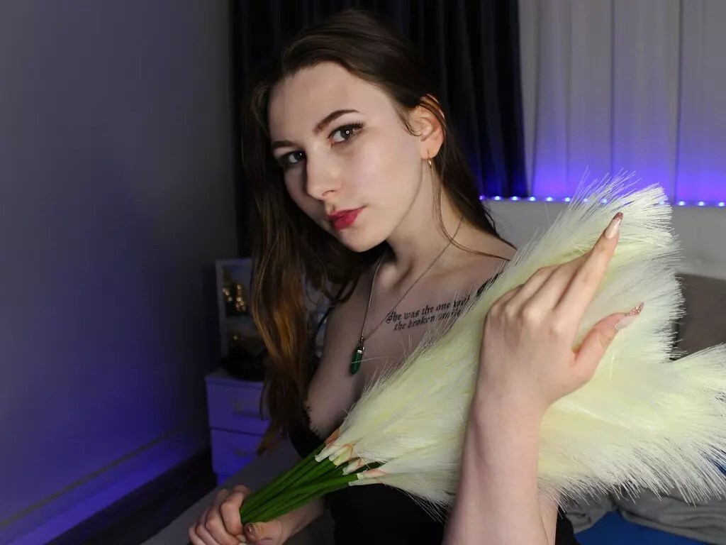 Live Sex Chat with SofiaBlanse
