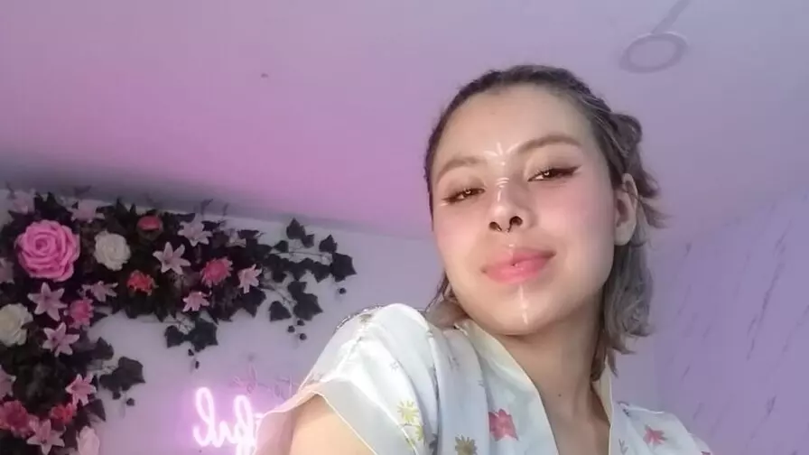 Live Sex Chat with SophieVelasquez