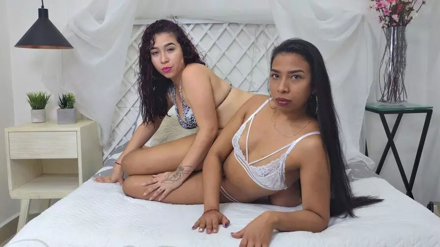 Live Sex Chat with SusanAndAnna
