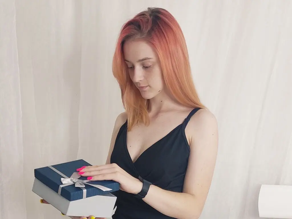 Live Sex Chat with ViolaCross