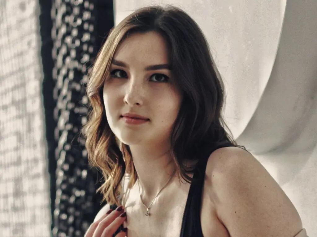 Live Sex Chat with VivianMullins