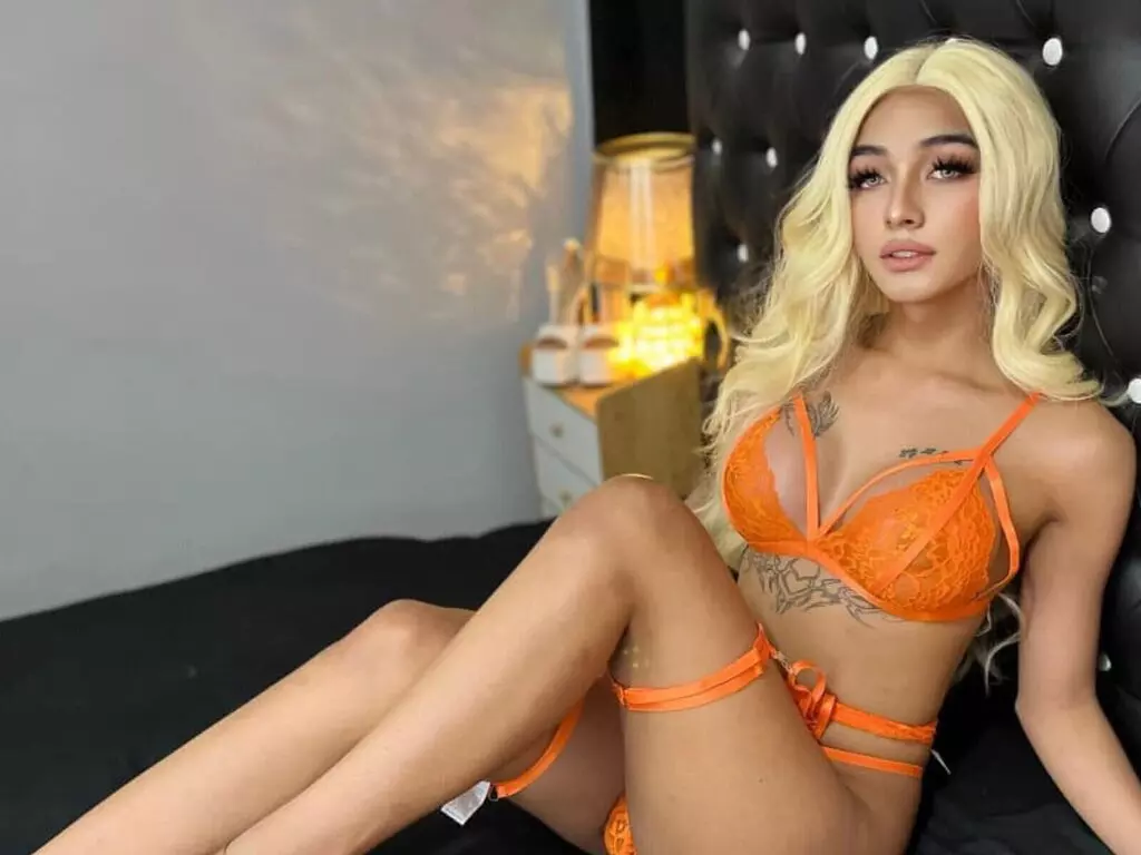 Live Sex Chat with ZamaraFerragamo