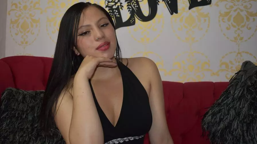 Live Sex Chat with ZoyMadisoen